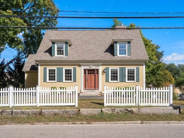 Condo for sale in Sherborn, Middlesex County
