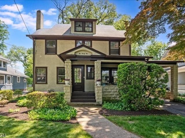 House for sale in Glen Rock, New Jersey