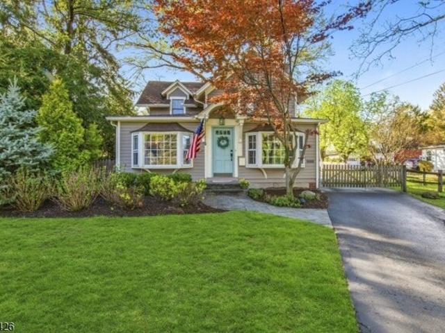 House for sale in Glen Rock, New Jersey