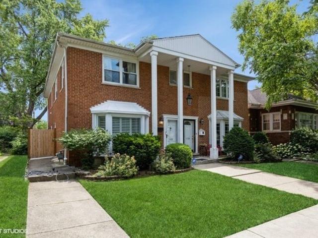 House for sale in Oak Park