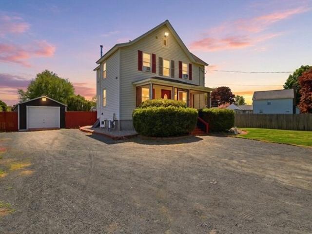 House for sale in Hampden, Massachusetts