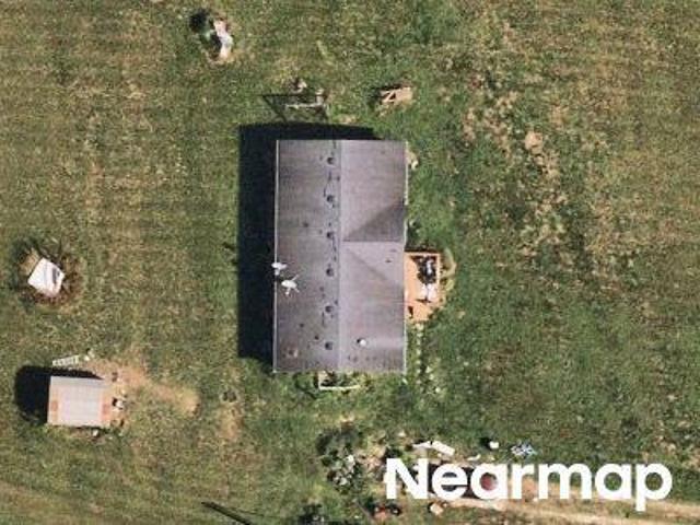 House for sale in Pekin, Indiana