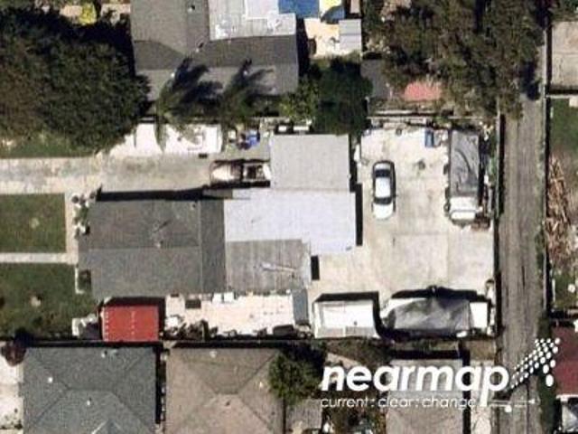 House for sale in Los Angeles, West Athens