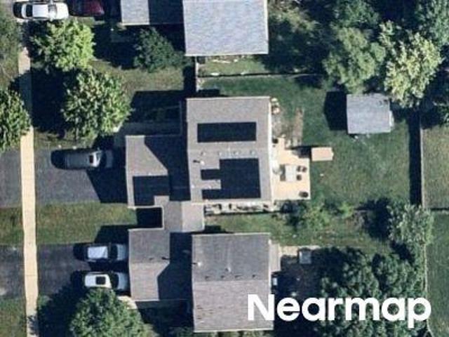 House for sale in Round Lake