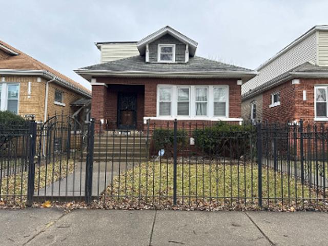 House for sale in Chicago Park, Illinois
