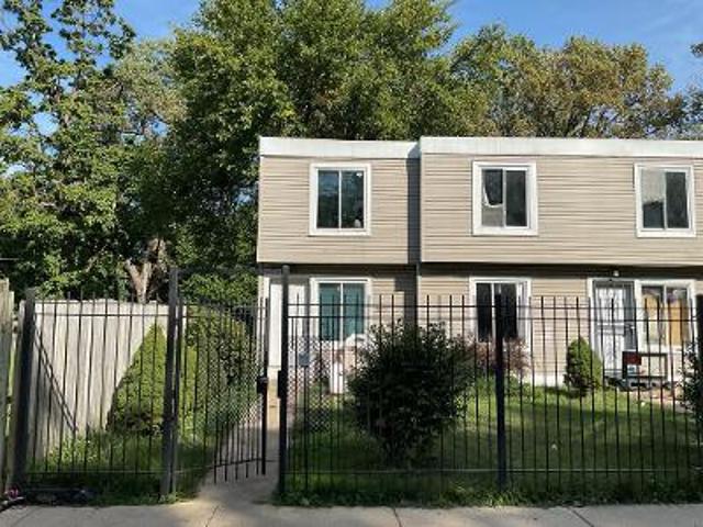Condo for sale in Chicago Park, Illinois