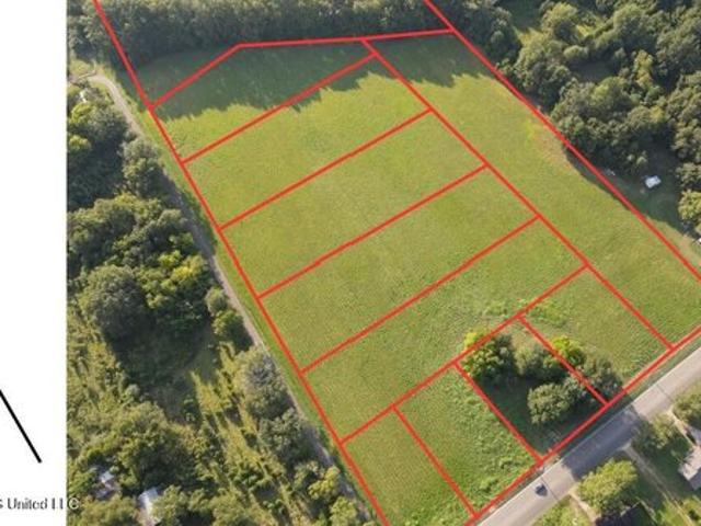 Land for sale in Aberdeen, Mississippi