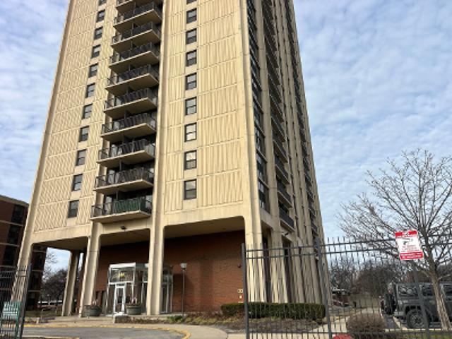 Condo for sale in Chicago Park, Illinois