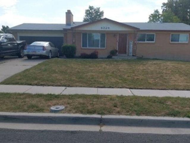 House for sale in West Valley City, Utah