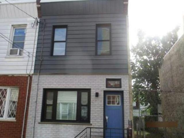 Condo for sale in Lower Moyamensing, Philadelphia