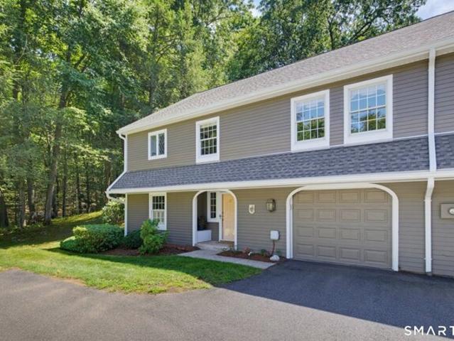 House for sale in Glastonbury, Connecticut