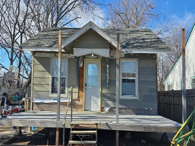 House for sale in University Place, Wichita