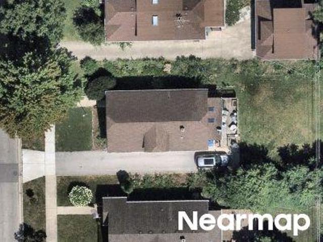 House for sale in Illinois