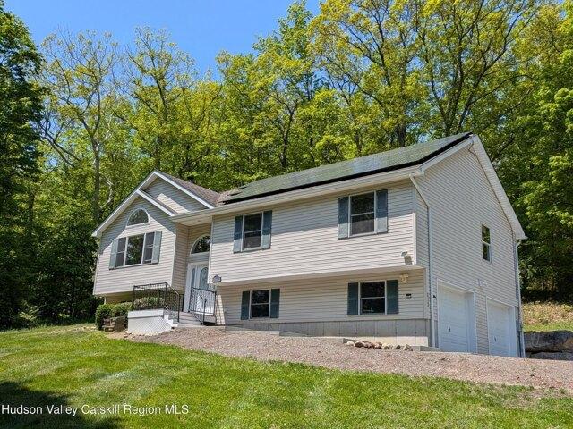 House for sale in Gardiner, New York