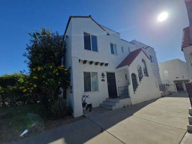 Property for sale in Canoga Park, California