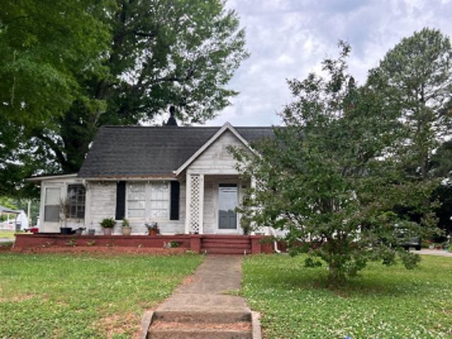 House for sale in Cherryville, North Carolina