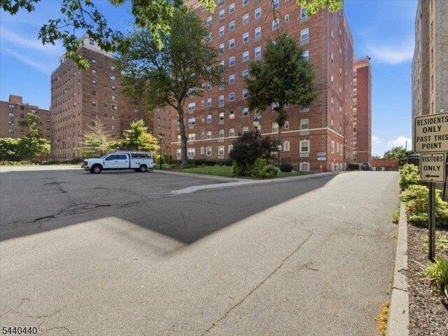 Condo for sale in East Orange, Essex County