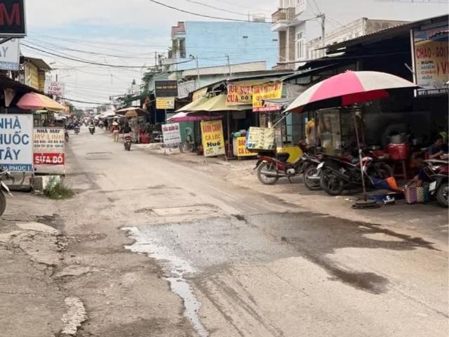 Nhà bán tại Khuôn viên UBND Thành phố Hồ Chí Minh, Thành phố Hồ Chí Minh