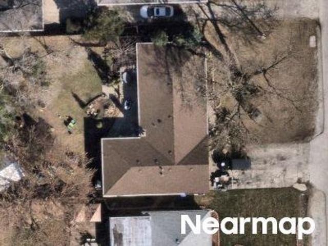 House for sale in Worth, Illinois