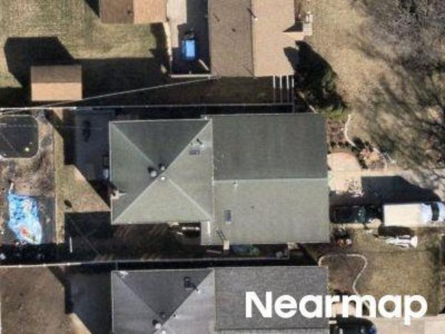 House for sale in Worth, Illinois