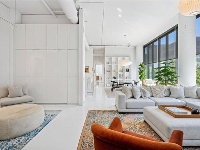 Condo for sale in Hennepin, Minnesota