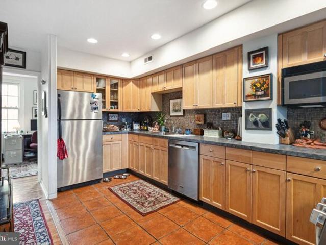 Condo for sale in Philadelphia