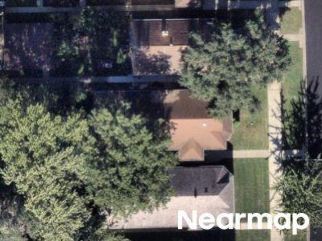 House for sale in West Roseland, Chicago