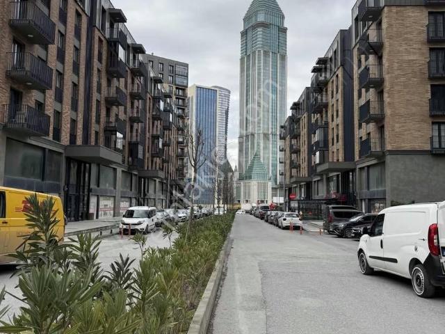 Ümraniye, İstanbul içerisinde satılık mülk
