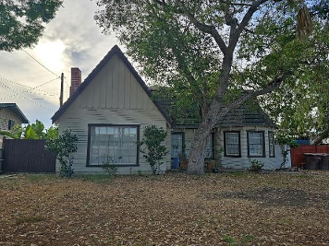 House for sale in West Anaheim, Anaheim