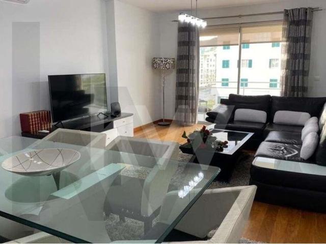 Apartamento alugar em Santa Cruz