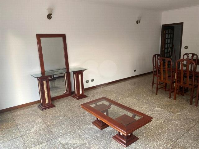 Casa aluguel em Região Geográfica Imediata de Belo Horizonte, Região Metropolitana de Belo Horizonte