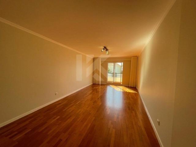 Apartamento alugar em Santa Cruz