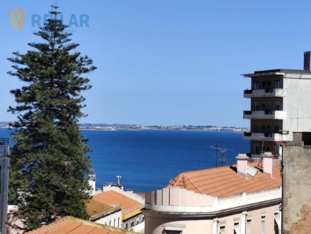 Apartamento venda em São Vicente de Fora, Lisboa