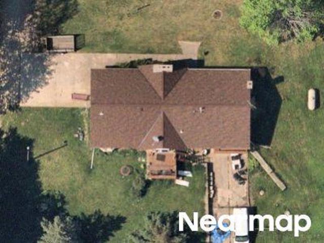 House for sale in West Bend