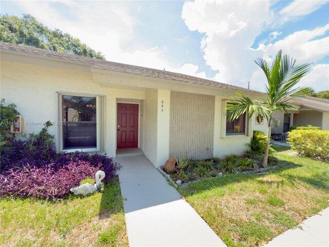 House for sale in Oakland Park House for sale in Oakland Park