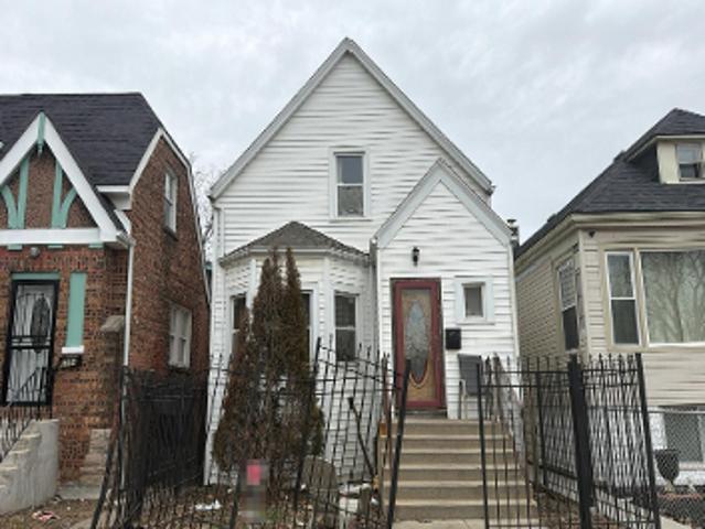 House for sale in Chicago Lawn, Chicago