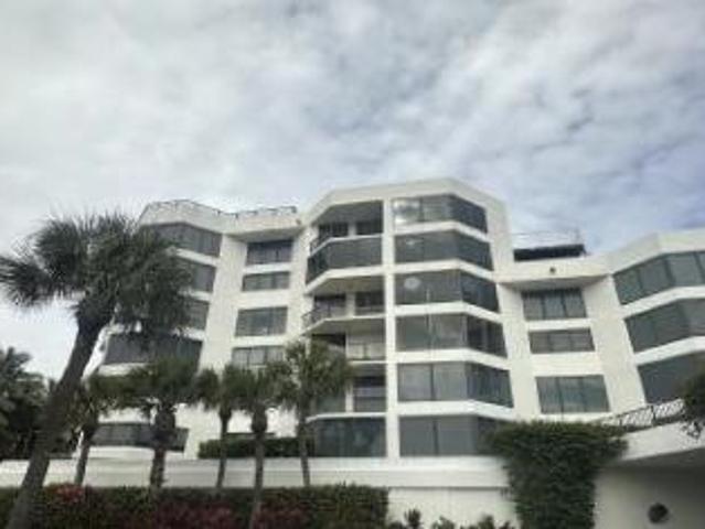 Condo for sale in Boca Raton