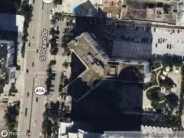 House for sale in Hollywood