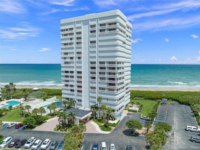 Condo for sale in Jensen Beach