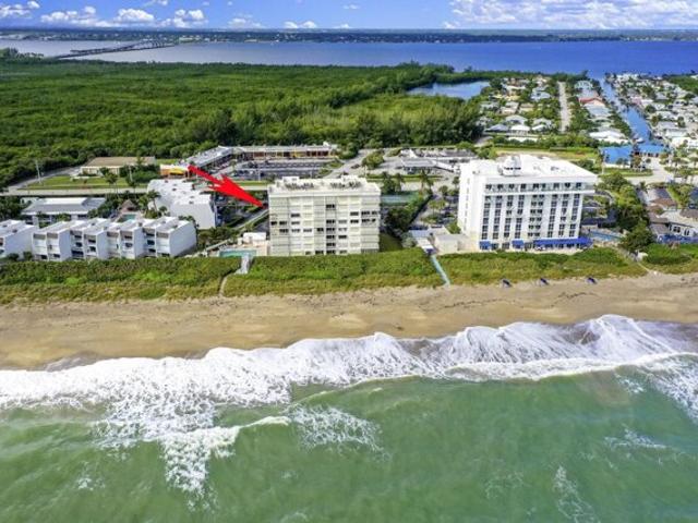 Condo for sale in Jensen Beach