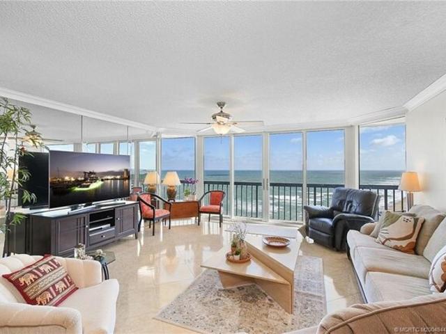Condo for sale in Jensen Beach
