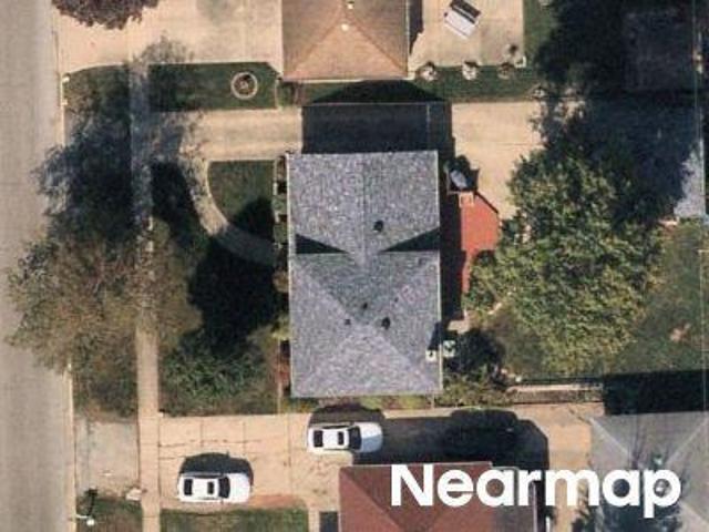 House for sale in Bridgeview