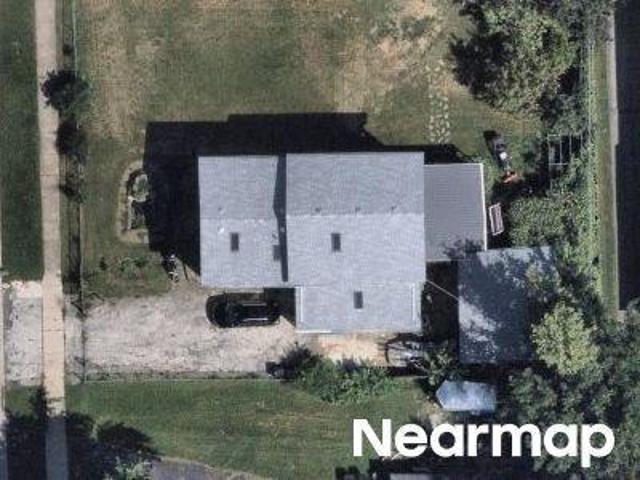 House for sale in Bridgeview, Illinois