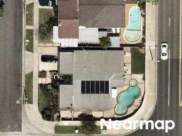 House for sale in Santa Ana, California