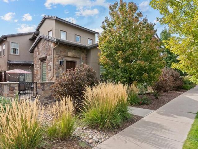 House for sale in Lakewood House for sale in Lakewood