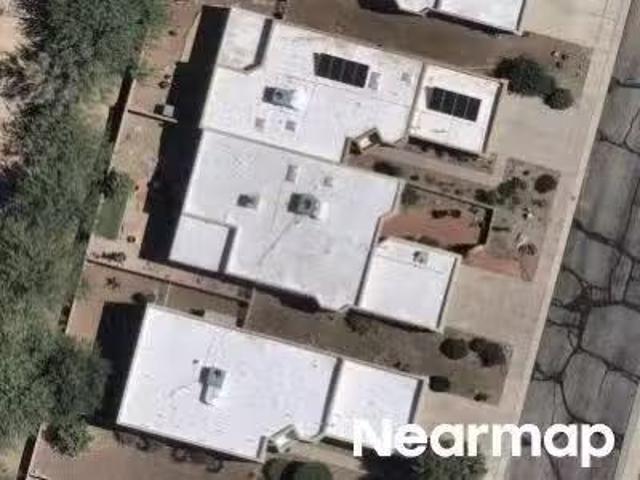 House for sale in Green Valley