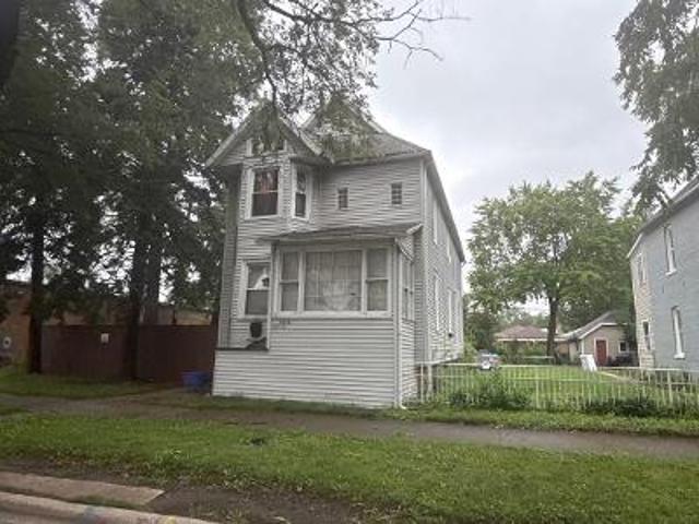 House for sale in Illinois