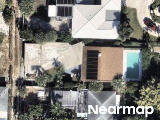 House for sale in Lake Worth