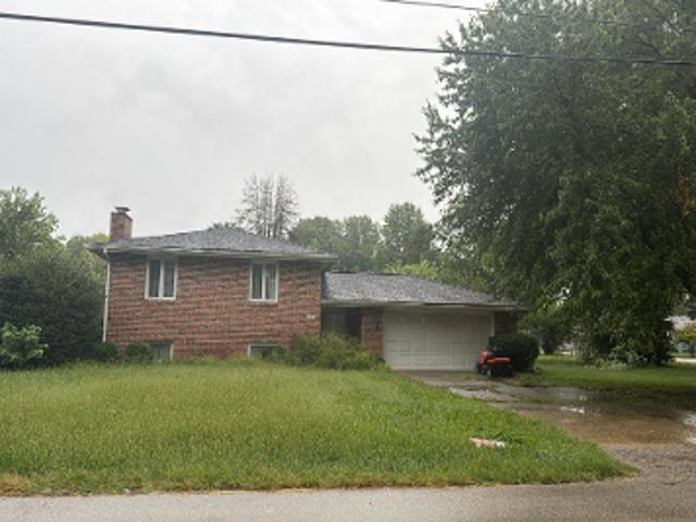 House for sale in Springfield, Sangamon County