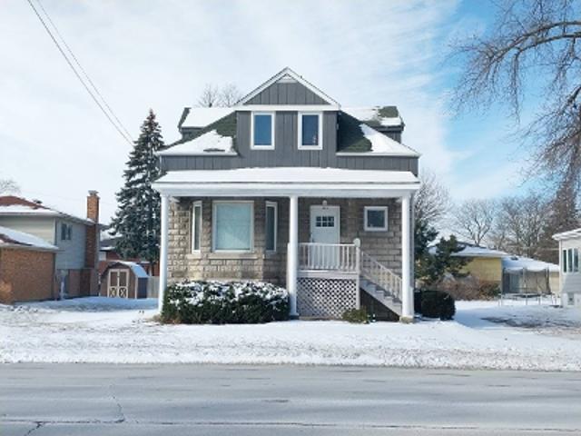 House for sale in South Holland, Illinois